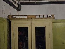 Schrankgalerie Schrankkrone Schrankaufsatz Weichholz Gründerzeit Antik