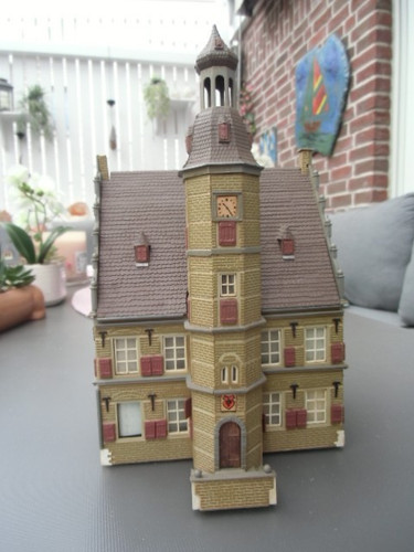 Kibri 8300 rathaus - rathaus, (2)
