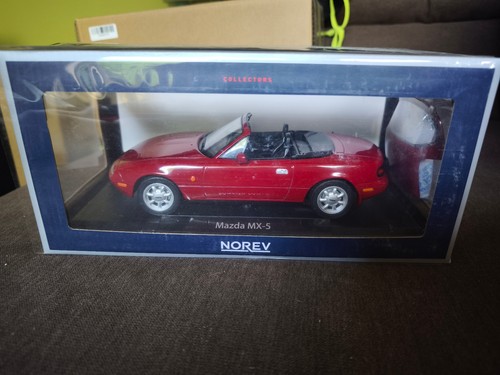 Mazda 5 1989 rot - 1:18,