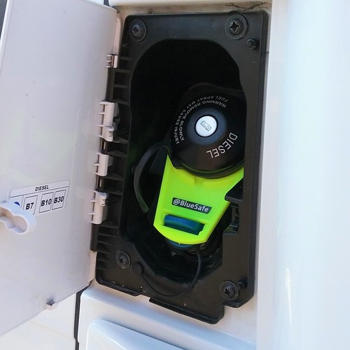 Adblue tankdeckel sicherung - adblue,