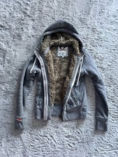 Sweatjacke mit Fell und Kapuze