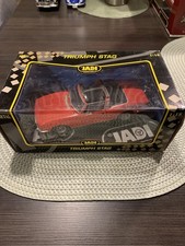 JADI Triumph Stag Convertible im Maßstab 1 : 18