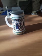 Bierhumpen mit Deckel