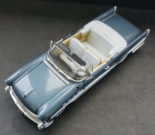 Amerika modellauto buick - 1:18,,