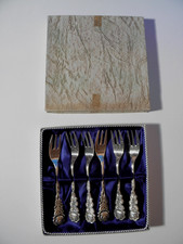 6 schöne * Kuchen-Gabeln *