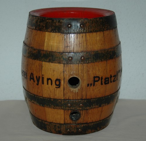 Kleines altes bier faß - bier,