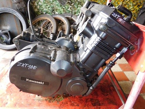 Kawasaki gpz 1100 - kawasaki, motor