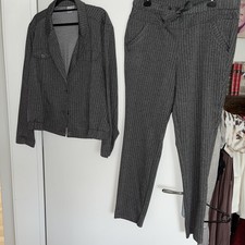 Feiner Anzug Von Liberty , Jacke XXL/ Hose XL  super Im Beruf