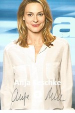 Anja Reschke    Moderation  handsigniert  2025