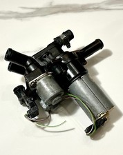 Mercedes Benz E-Klasse W124 Heizungsregelventil Duo Wasserventil 0018303784 OEM