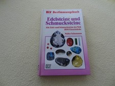 Edelsteine und Schmucksteine -