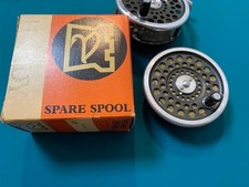 HARDY Marquis #5 Fliegenrolle mit Ersatzspule Vintage Fliegen Angelrolle