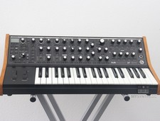 Moog Subsequent 37 - Analog Synthesizer + 2 Jahre Gewährleistung