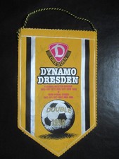 Wimpel Dynamo Dresden-Giraffen-Double 1990,mit original Unterschriften