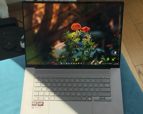 Asus zenbook s16 wquxga oled - s16,