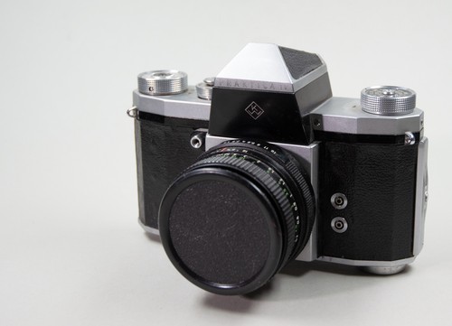 Analoge kamera praktica - kamera, iv