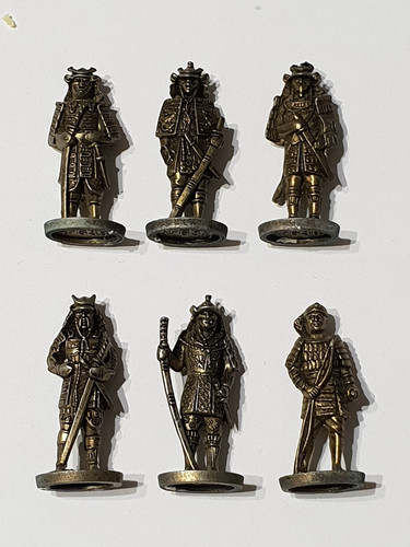 Egg soldiers children - u-egg, metal