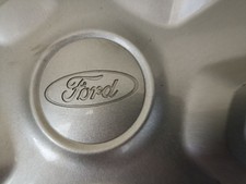 Fiesta Radkappen für 15 Zoll Stahlfelgen