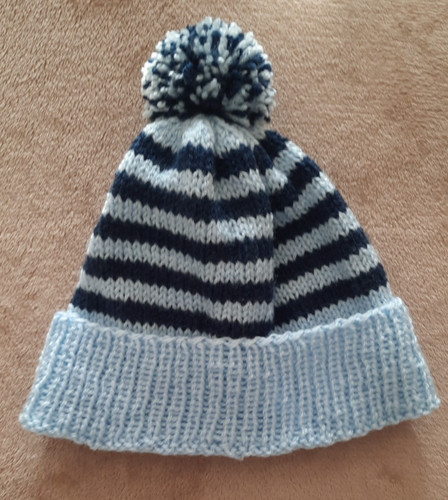 Mütze mit bommel unikat - mütze,