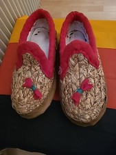 strohschuhe hexenschuhe