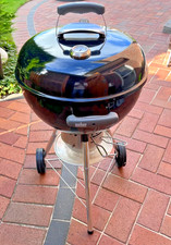 Weber Classic Original Holzkohle Grill Kugelgrill - Schwarz 47cm, mit Zubehör