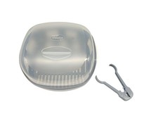 Chicco Mikrowellen Dampfsterilisator für bis zu 6 Babyflaschen sterilisiert