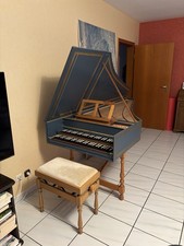 Zweimanualiges Cembalo im