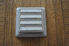 Gira Instabus EIB Tastsensor 4fach 884..