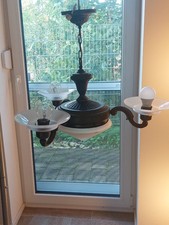 Schöne,alte Messinglampe,Deckenlampe,3armig mit Lampenschirme aus Glas