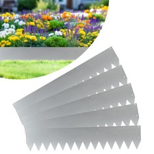 Rasenkante mit Spitzen