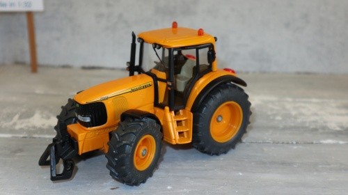 Siku 3252 john deere - in, 1:32,