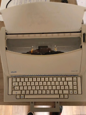 Schreibmaschine Olivetti Linea