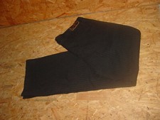 Nadelstreifen Jeans v. MC NEAL