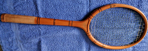 Alter tennisschläger aus - alter,