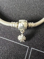 Pandora Verspieltes Zylinder-Verschluss Charm-Schlangen-Gliederarmband
