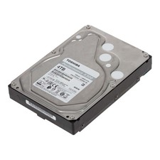 Festplatte: Toshiba Performance X300 4 TB HDD, HDWE140, 128 MB, 7.200 U/min.