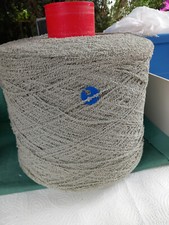 1 Kone fast 4 Kilo, 100% BW, hellgrün, 50m/ 50Gramm, Bouclé