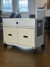 Vitra Rollcontainer Pick up Soft Light Designklassiker Vintage