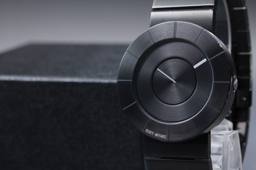 Fast neuwertig issey miyake - [fast,