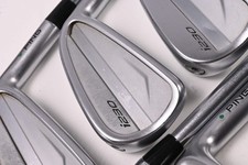 Ping i230 Eisen / 4-PW+UW /