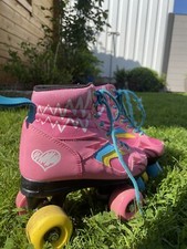 Bunte Mädchen Rollschuhe