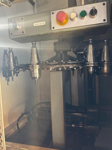 Werkzeugwechsler für deckel - werkzeugwechsler,