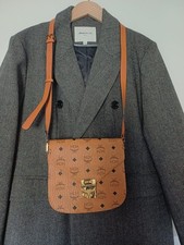 MCM Damen Umhängetasche