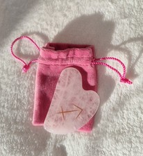 Gua Sha Gesichts Massage