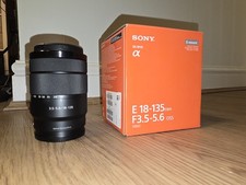 Sony E Objektiv 18–135 mm