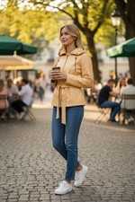 Damen Jacke  Kapuzenjacke Flecken und Wasserabweisend Gr. 38 beige