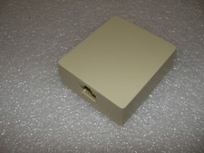 ISDN / Netzwerk 8-Pin Wanddose 1x RJ45 Aufputzmontage, beige