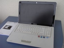 Medion Akoya S5612 MD97930 Laptop Notebook Defekt / Ersatzteilspender