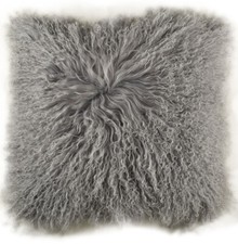 Tibet Lammfell Kissenbezug hell grau gelockt ca. 50 x 50 cm Lammfell Kissen