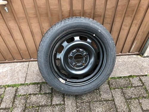 1xkomplette reserverad - 1xkomplette,